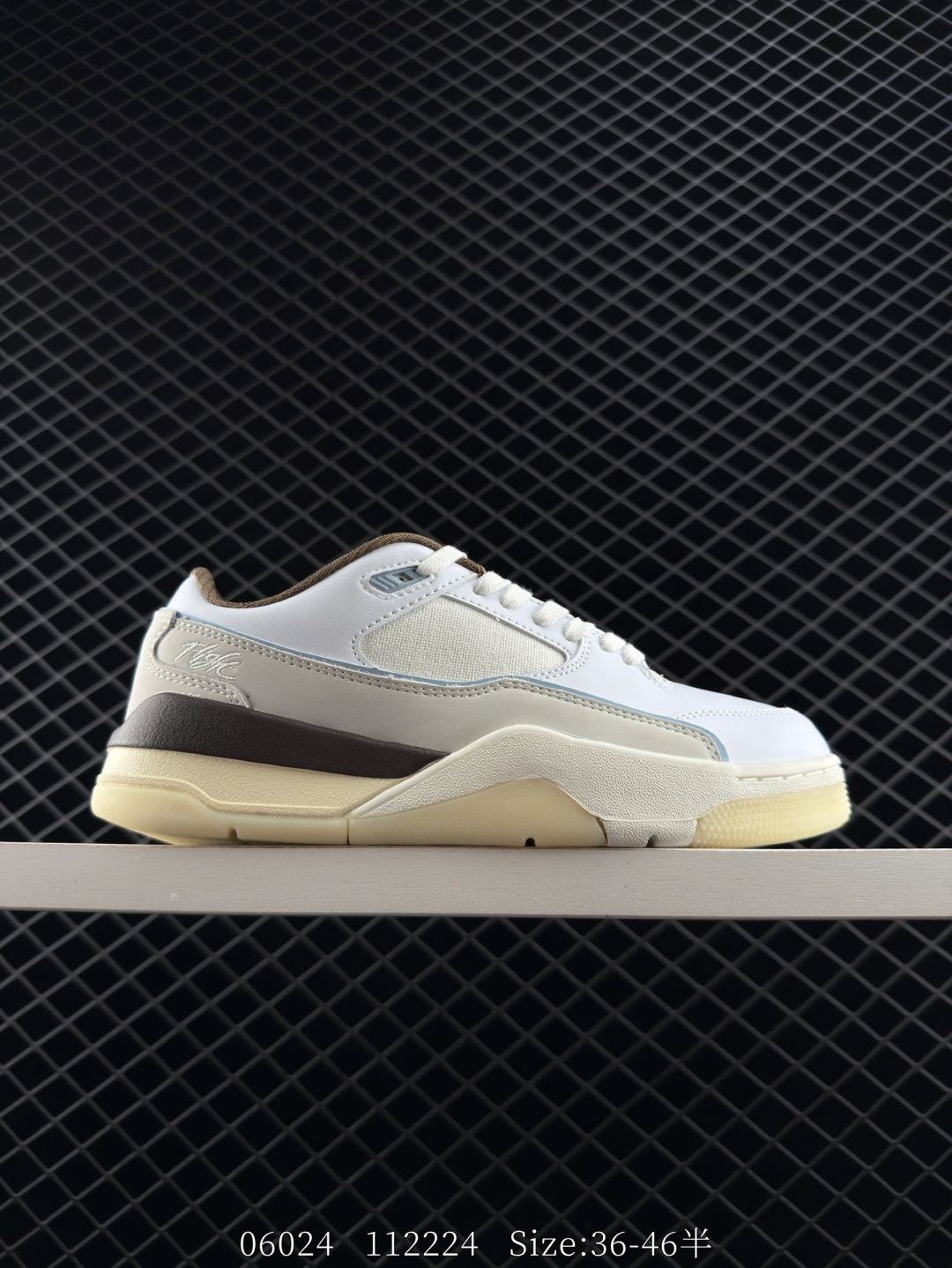 Air Jordan 4 Retro Flight Court Air Jordan 4 Retro Flight Court